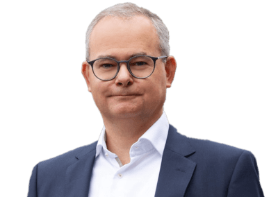 Dipl.-Kfm. Timo Kremer